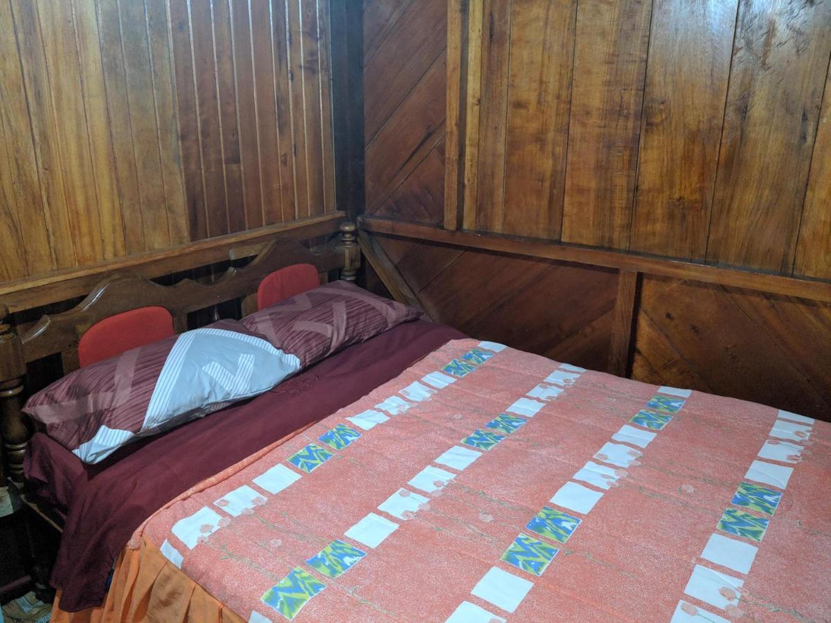 La Tranquilidad Hostel Mindo Buitenkant foto